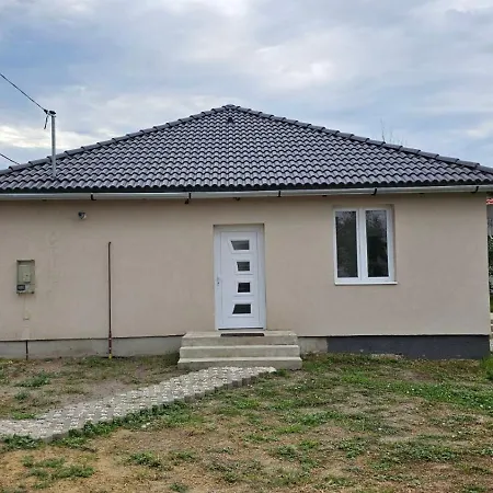 Golyahaz * Poroszló