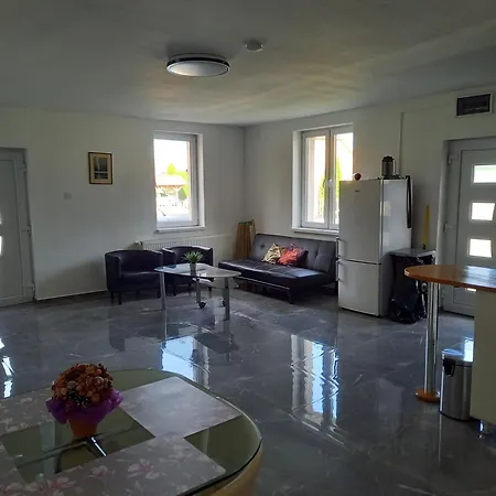 Golyahaz Casa de Férias Poroszló